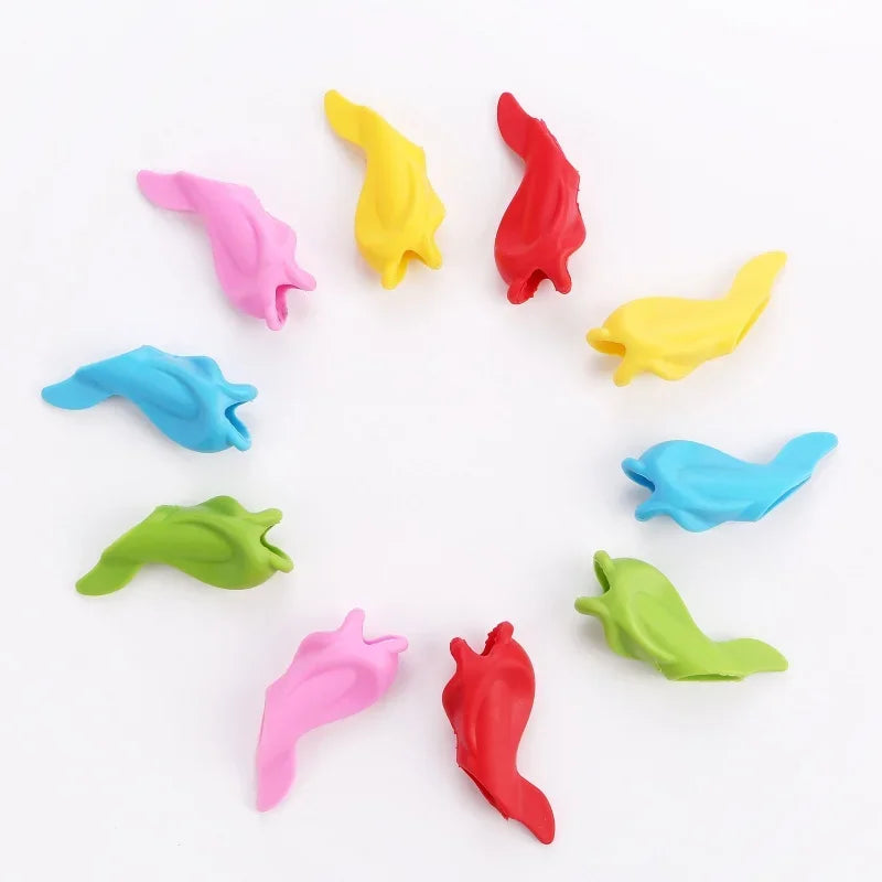 20pcs New Cute Silicone Fish Pencil case Children Student Writing Brace Pen Sleeve Stationery